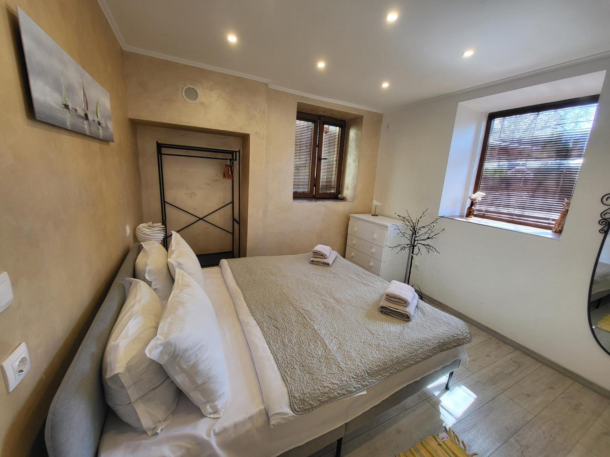 Guest House Dimant بورغاس المظهر الخارجي الصورة