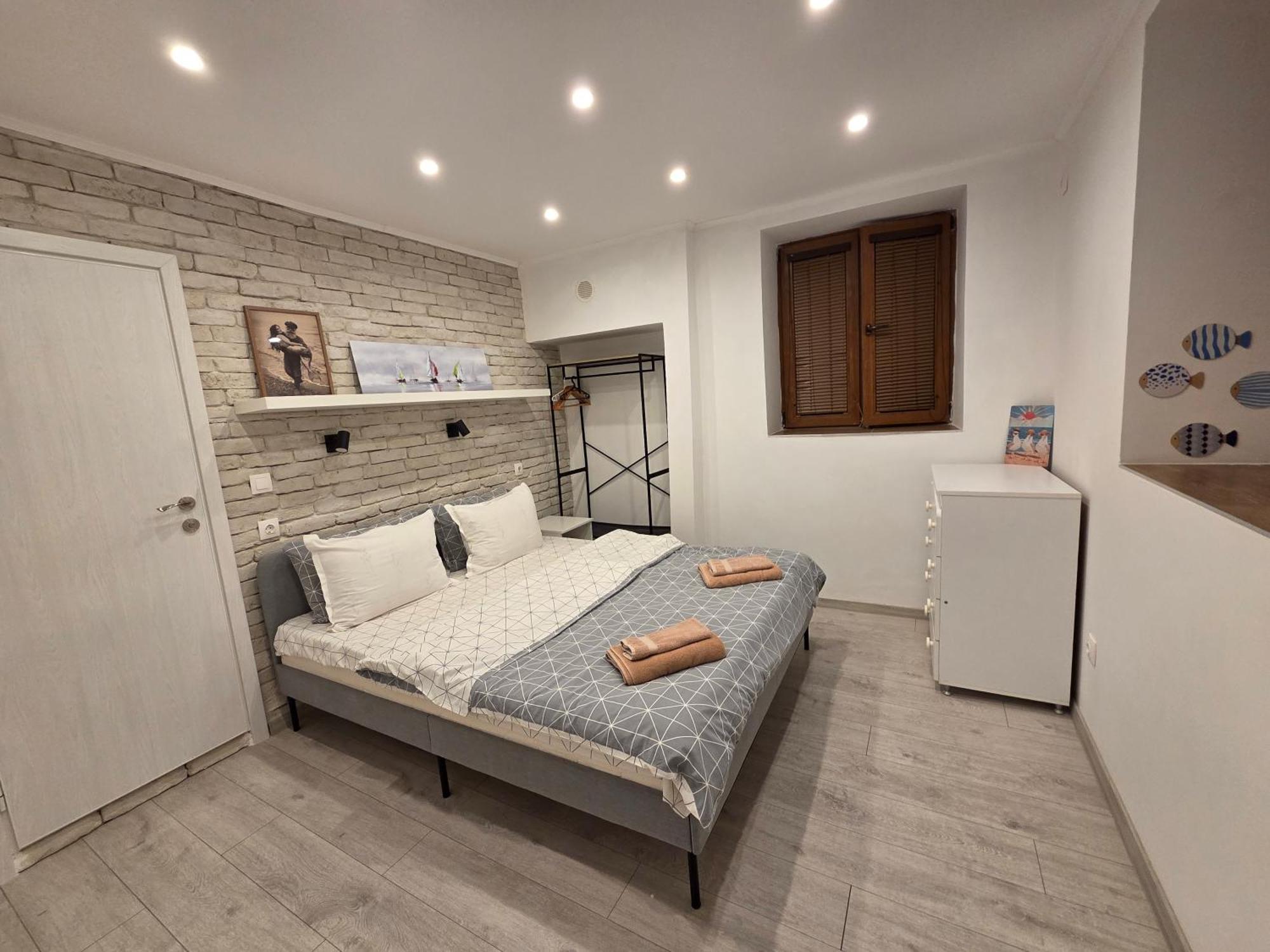 Guest House Dimant بورغاس المظهر الخارجي الصورة